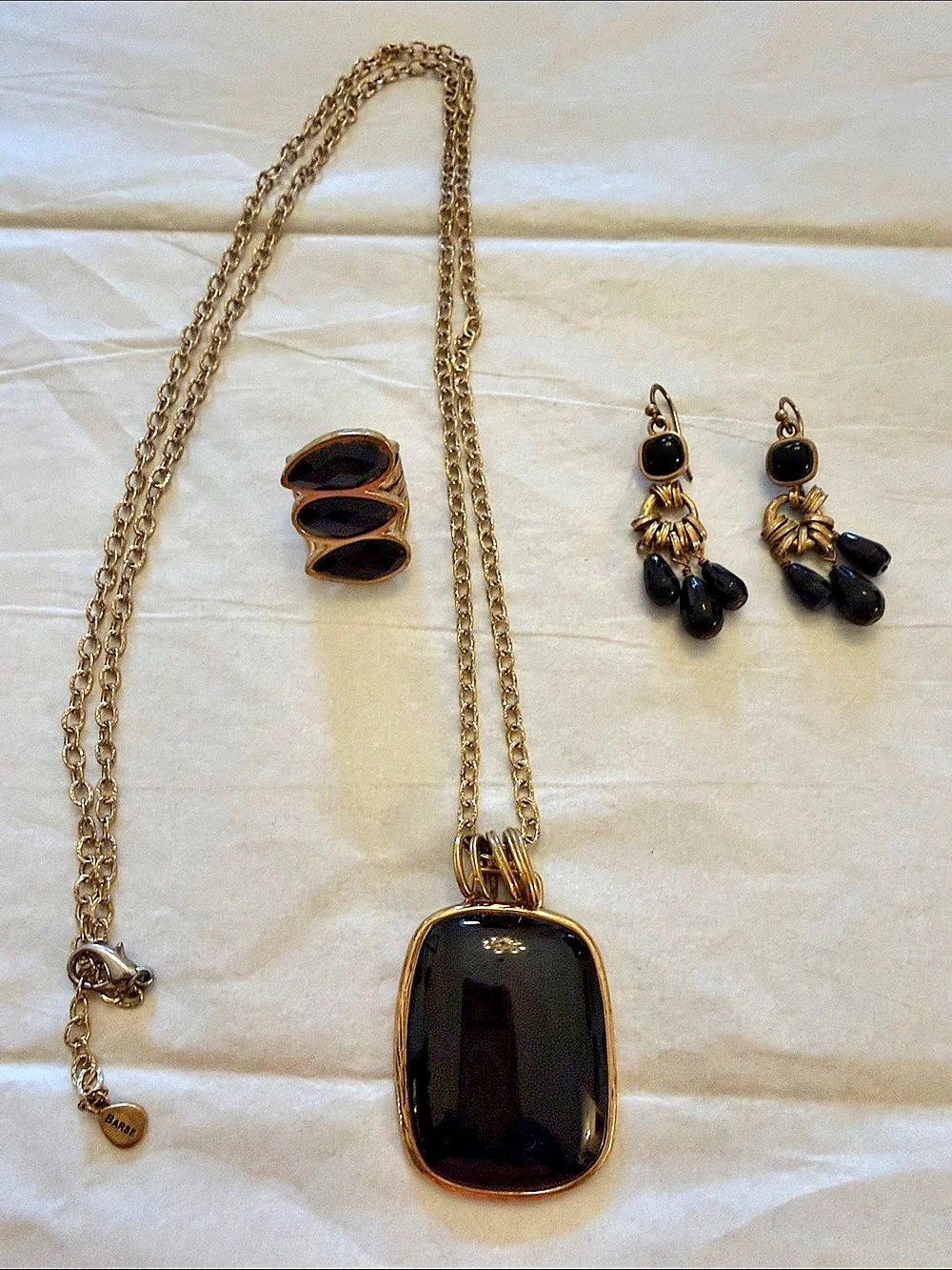 BARSE Black & Gold Jewelry Set